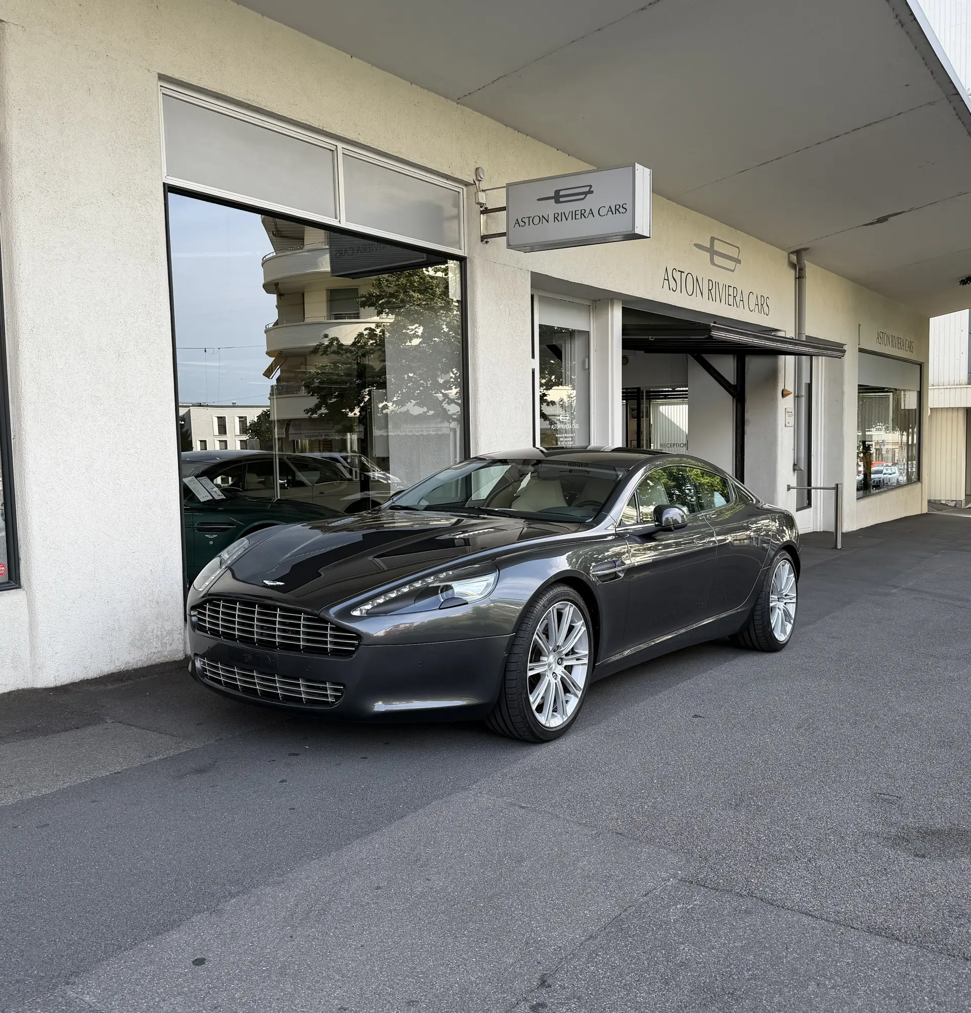 Aston Martin Rapide 5.9 V12 Touchtronic 2 — Berline sport luxe, 476 ch, historique sans accident