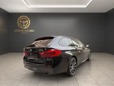 BMW 530i xDrive Touring M Sport — Break sportif, toit panoramique et traction intégrale — Miniatur 7