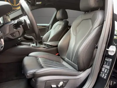 BMW 530i xDrive Touring M Sport — Break sportif, toit panoramique et traction intégrale — Miniatur 17