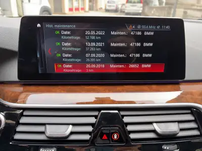 BMW 530i xDrive Touring M Sport — Break sportif, toit panoramique et traction intégrale — Miniatur 23