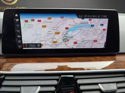 BMW 530i xDrive Touring M Sport — Break sportif, toit panoramique et traction intégrale — Miniatur 26