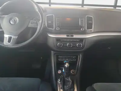 VW Sharan 2.0 TDI BMT Comfortline DSG — Monospace 7 places fiable, entretien à jour — Miniatur 14