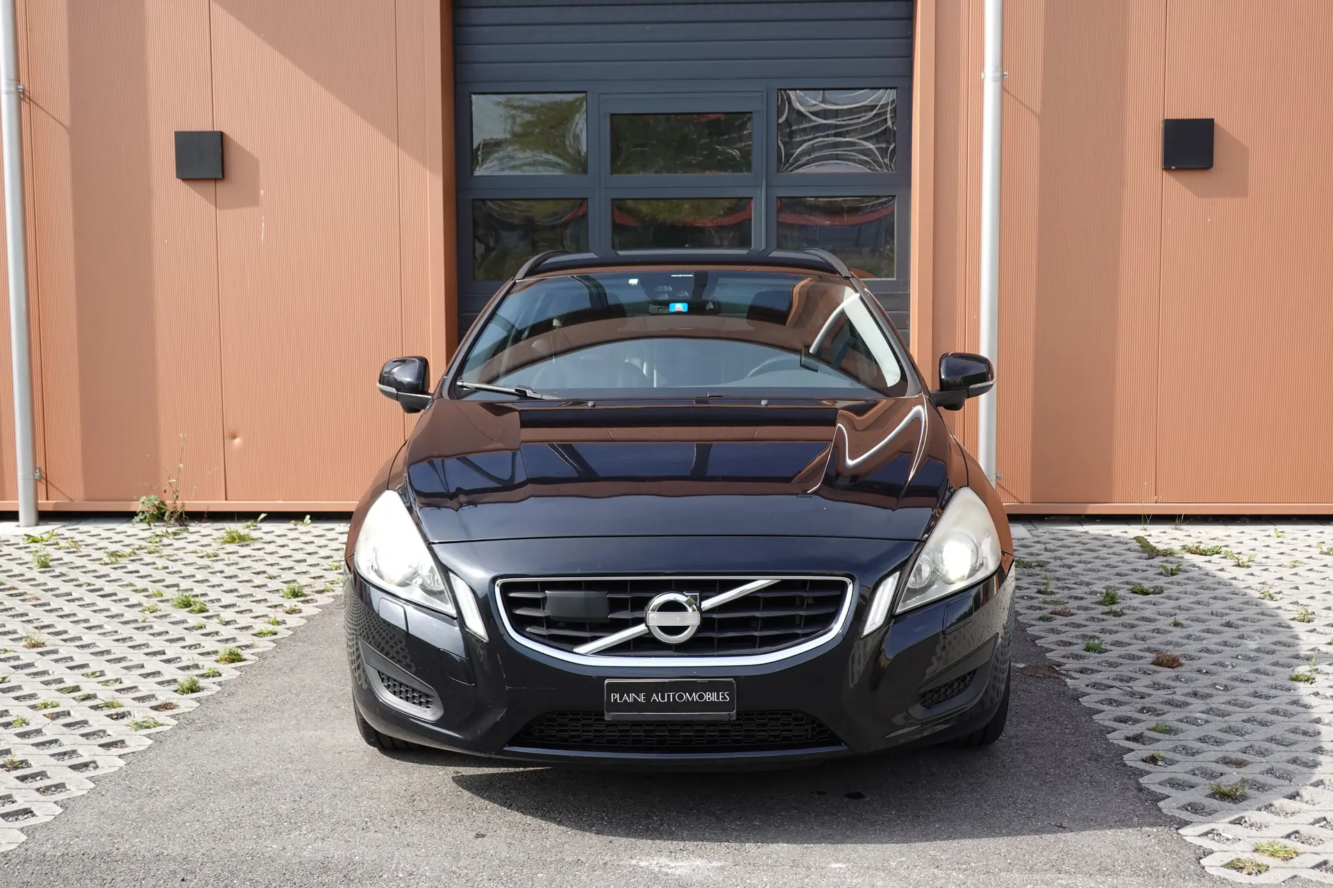 Volvo V60 2013 occasion Denges — 2