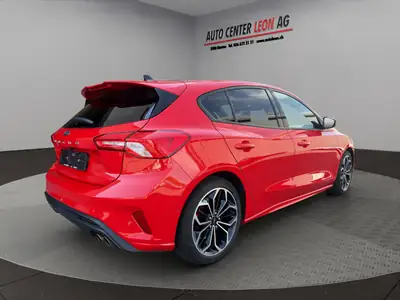 Ford Focus ST 2.3 EcoBoost — Sportive performante, faible kilométrage, garantie révisée — Detail