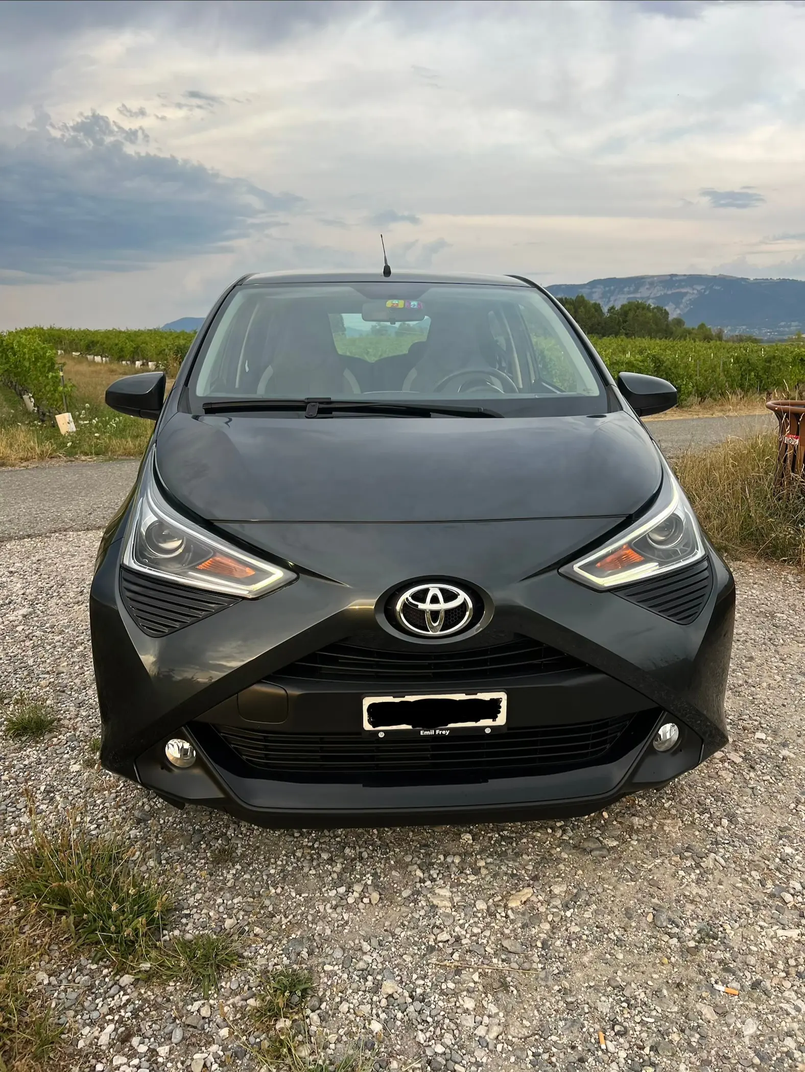 Toyota Aygo 1.0 VVT-i Trend 2020 — Citadine fiable avec 4 pneus hiver inclus — Außenansicht