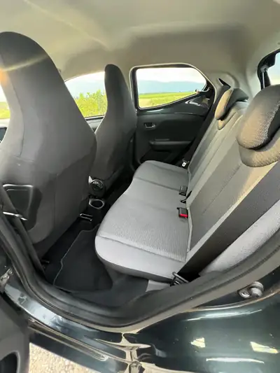 Toyota Aygo 1.0 VVT-i Trend 2020 — Citadine fiable avec 4 pneus hiver inclus — tableau de bord