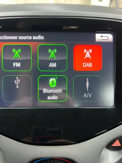 Toyota Aygo 1.0 VVT-i Trend 2020 — Citadine fiable avec 4 pneus hiver inclus — Miniature 7