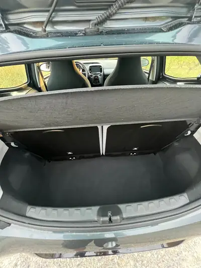 Toyota Aygo 1.0 VVT-i Trend 2020 — Citadine fiable avec 4 pneus hiver inclus — Miniature 9