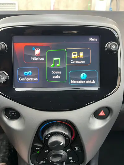 Toyota Aygo 1.0 VVT-i Trend 2020 — Citadine fiable avec 4 pneus hiver inclus — Miniature 13
