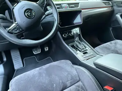 Skoda Superb 1.4 TSI PHEV SportLine — Monospace hybride rechargeable, 67000 km — Miniature 15