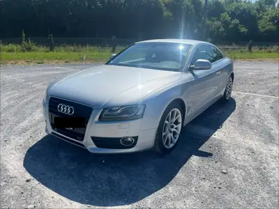 Audi A5 3.2 V6 FSI — Coupé sportif élégant, 85'000 km seulement — vista esterna