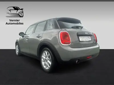 MINI Cooper Hyde Park Steptronic — Citadine urbaine automatique, état impeccable et garantie — Innenraum
