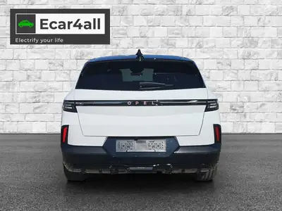 Opel Grandland Elektro 73kWh Ultimate 4WD — SUV électrique haute performance, zéro km — Armaturenbrett