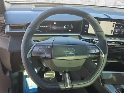 Opel Grandland Elektro 73kWh Ultimate 4WD — SUV électrique haute performance, zéro km — Miniatur 12
