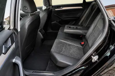 VW Arteon 2.0 TSI 190 ch — Berline élégante sans accident, excellent rapport prestations/prix — Miniatur 10