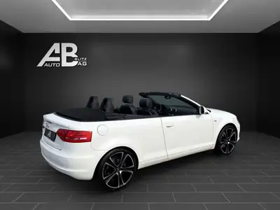 Audi A3 Cabriolet 2.0 TFSI S-Line — Décapotable sportive, fraîchement révisée — cruscotto
