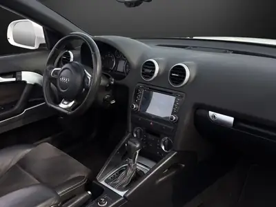 Audi A3 Cabriolet 2.0 TFSI S-Line — Décapotable sportive, fraîchement révisée — Miniatura 10
