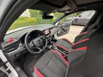 Skoda Kamiq 1.5 TSI Monte Carlo — SUV compact dynamique, 86'000 km, sans sinistre — Miniature 17