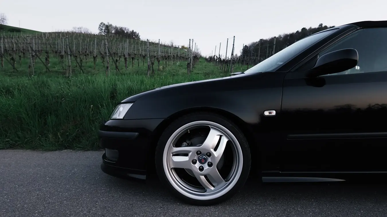 SAAB 9-3 Aero Cabrio 2.0T — Cabriolet turbo 252 ch, tuning Hirsch Performance — vista esterna