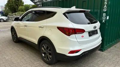Hyundai Santa Fe 2.2 CRDi Vertex 7 places — SUV familial diesel robuste, équipé et sans sinistre — intérieur