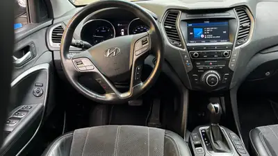 Hyundai Santa Fe 2.2 CRDi Vertex 7 places — SUV familial diesel robuste, équipé et sans sinistre — Miniature 8