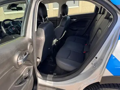 FIAT 500X 120th Anniversary — SUV urbain élégant, essence performante et économe — Innenraum