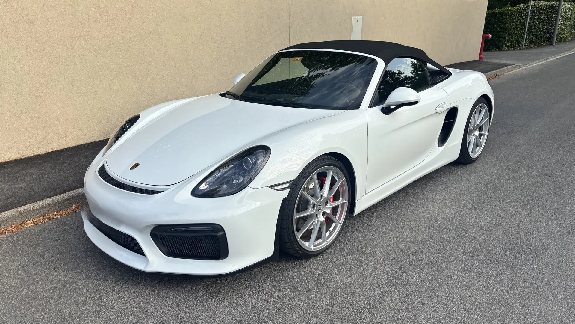 Porsche 718 Boxster 3.8 Spyder — Roadster légendaire, 375 ch et seulement 31 728 km — vue extérieure