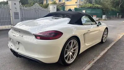 Porsche 718 Boxster 3.8 Spyder — Roadster légendaire, 375 ch et seulement 31 728 km — Miniature 13