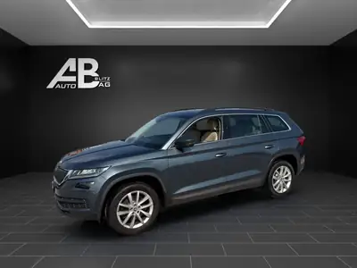 Skoda Kodiaq 2.0 TSI 180 PS 4x4 — SUV 7 places avec transmission DSG, entretien complet — Seitenansicht