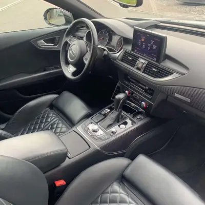 Audi A7 3.0 BiTDI Quattro — Berline coupé premium, 326 ch, consommation maitrisée — dashboard