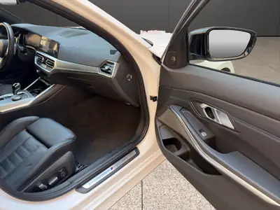 BMW 330d xDrive Touring M Sport — Diesel hybride 48V, 56 000 km seulement — Miniatura 11