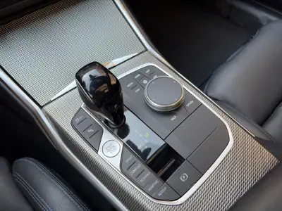 BMW 330d xDrive Touring M Sport — Diesel hybride 48V, 56 000 km seulement — Miniatura 27