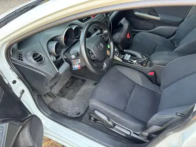Honda Civic 1.6i-DTEC Sport — Break diesel économique, 159 600 km, sans sinistre — interior