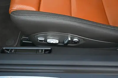 Porsche 718 Cayman 2.7 PDK — Coupé sportif d'exception, 99'000 km, sans sinistre — Miniatura 17