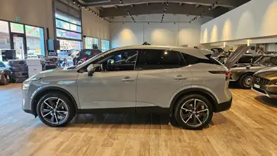 Nissan Qashqai 1.3 DIG-T MHEV Tekna — SUV hybride 4x4, première main, 79 000 km — Miniatura 15