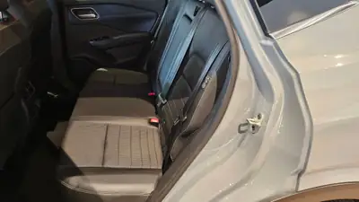 Nissan Qashqai 1.3 DIG-T MHEV Tekna — SUV hybride 4x4, première main, 79 000 km — Miniatura 22