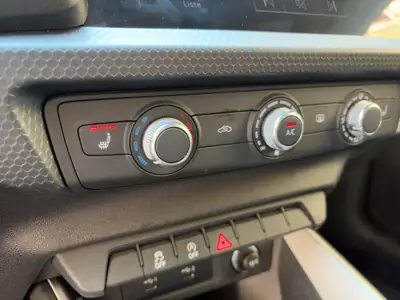 Audi A1 Sportback 30 TFSI — Citadine dynamique, 40 000 km, garantie 10 ans — Miniatura 21