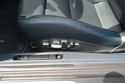 Porsche 911 Carrera 4S Cabrio — 450 PS, traction intégrale, état impeccable — Miniatur 18