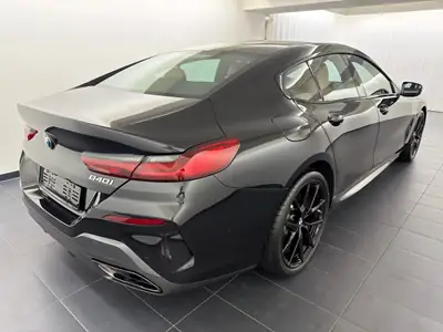 BMW 840i xDrive M Sport Pro 2025 — Coupé premium, première main, garantie constructeur — Heckansicht