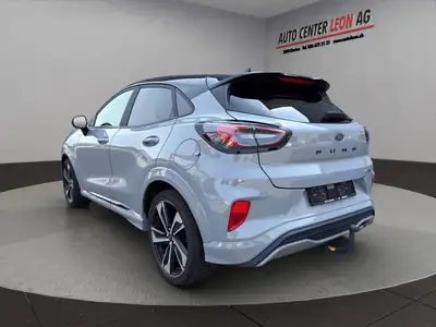 Ford Puma 1.0 MHEV ST-Line — SUV compact hybride, 47'660 km seulement — Innenraum
