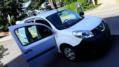 Nissan NV250 1.5 dCi Comfort — Utilitaire fiable, faible kilométrage, sans sinistre — Miniatura 12