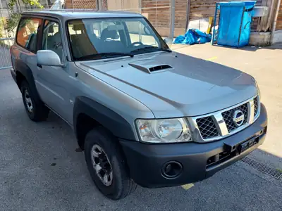 Nissan Patrol 3.0 Di Comfort — SUV robuste 7 places, diesel économe et sans accident — côté