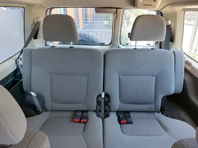 Nissan Patrol 3.0 Di Comfort — SUV robuste 7 places, diesel économe et sans accident — Miniature 9