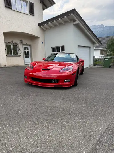 Chevrolet Corvette Z06 2007 — Coupé sportif légendaire, 512 ch et faible kilométrage — Miniatura 12