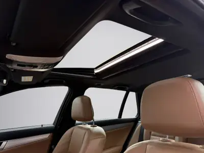 Mercedes-Benz Classe C 300 CDI Avantgarde 4Matic — Break diesel performant, entretien récent — Miniatur 12