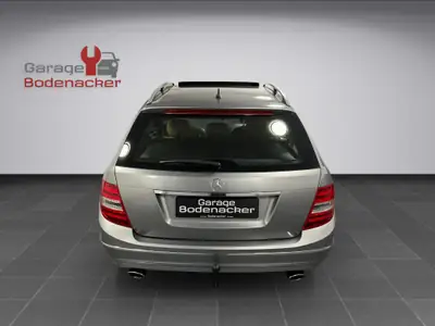 Mercedes-Benz Classe C 300 CDI Avantgarde 4Matic — Break diesel performant, entretien récent — Miniatur 17
