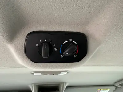 Ford Transit Custom 2.0 TDCi 130 — Minibus 9 places, automatique, sans sinistre — Miniatura 13