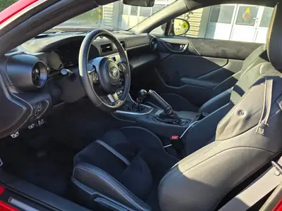 Toyota GR 86 2.4 Drift Force Edition — Coupé sportif 234 ch, boîte manuelle, 21 000 km — dashboard