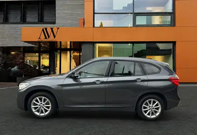 BMW X1 25i xDrive — SUV compact premium, équipement Top, sans sinistre — Außenansicht