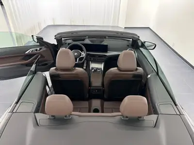 BMW 420i Cabrio M Sport 2025 — Décapotable élégante, première main avec garantie constructeur — Miniatur 8